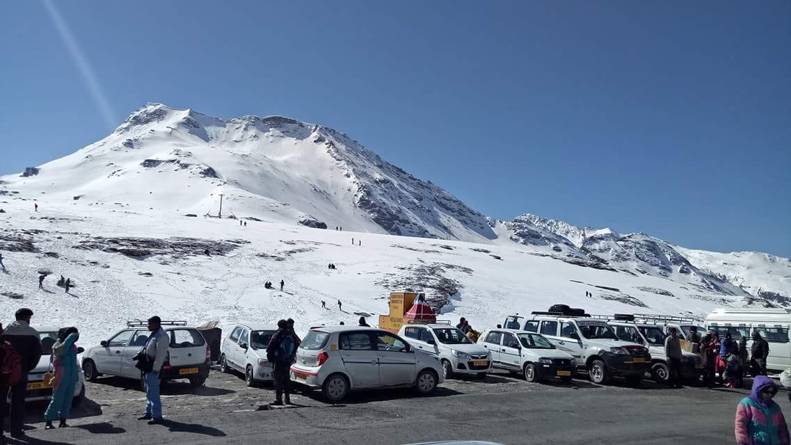 Snowfall at Rohtang Pass in Sep 2018
